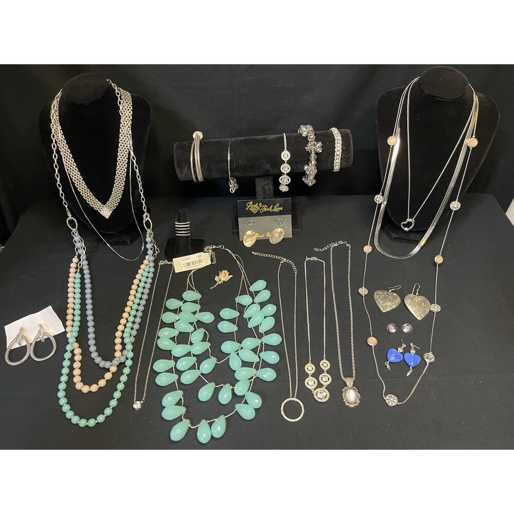 Vintage To Now Estate Lot Silver tone Jewelry Necklace Bracelet Earrings Ring